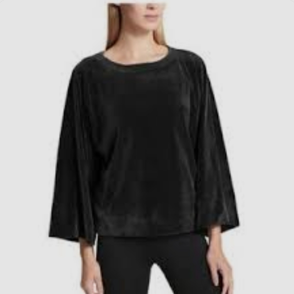 DKNY Women's Black Velvet Long Sleeve Relaxed Fit  Top Fits L